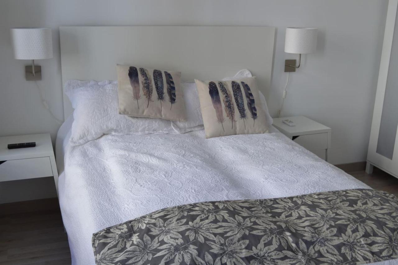Modern Studio Flat Close To Plaza Merced Малага Екстериор снимка